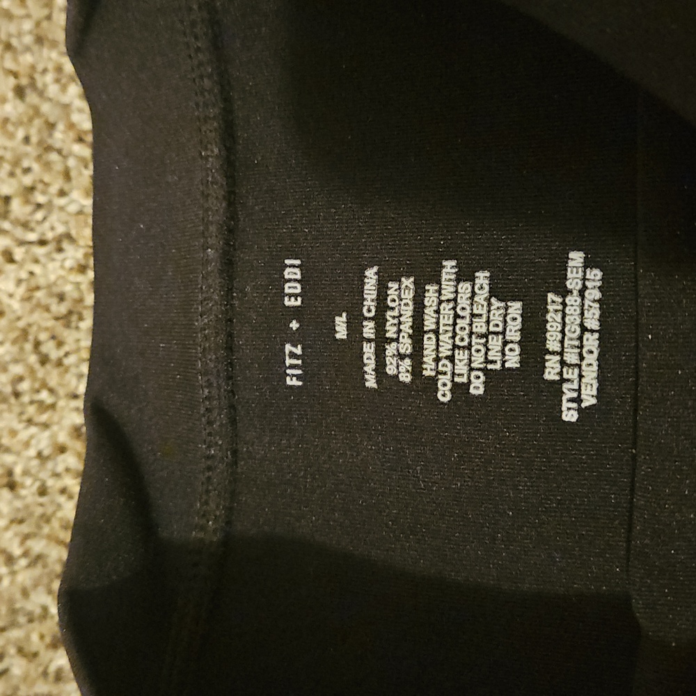 Fitz & Eddi Tee - Picture 2 of 2